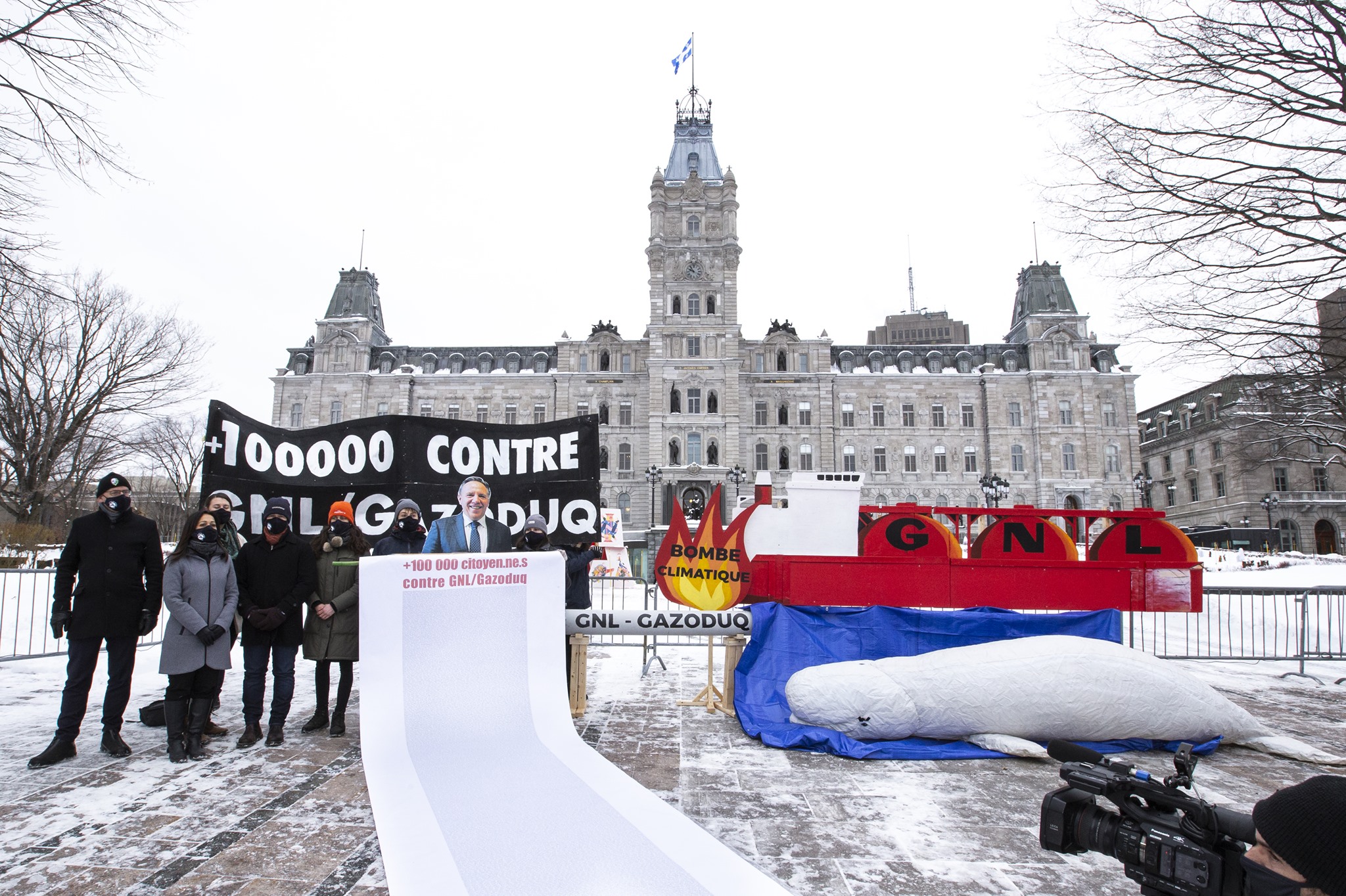 Communiqué - Plus de 110 000 signatures contre GNL/Gazoduq